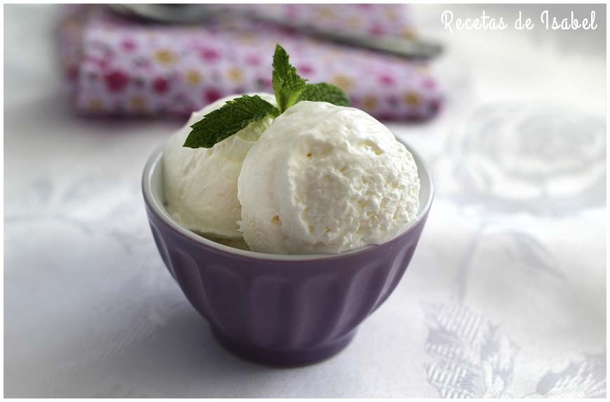 Helado de yogur sin heladera y con solo 3 ingredientes
